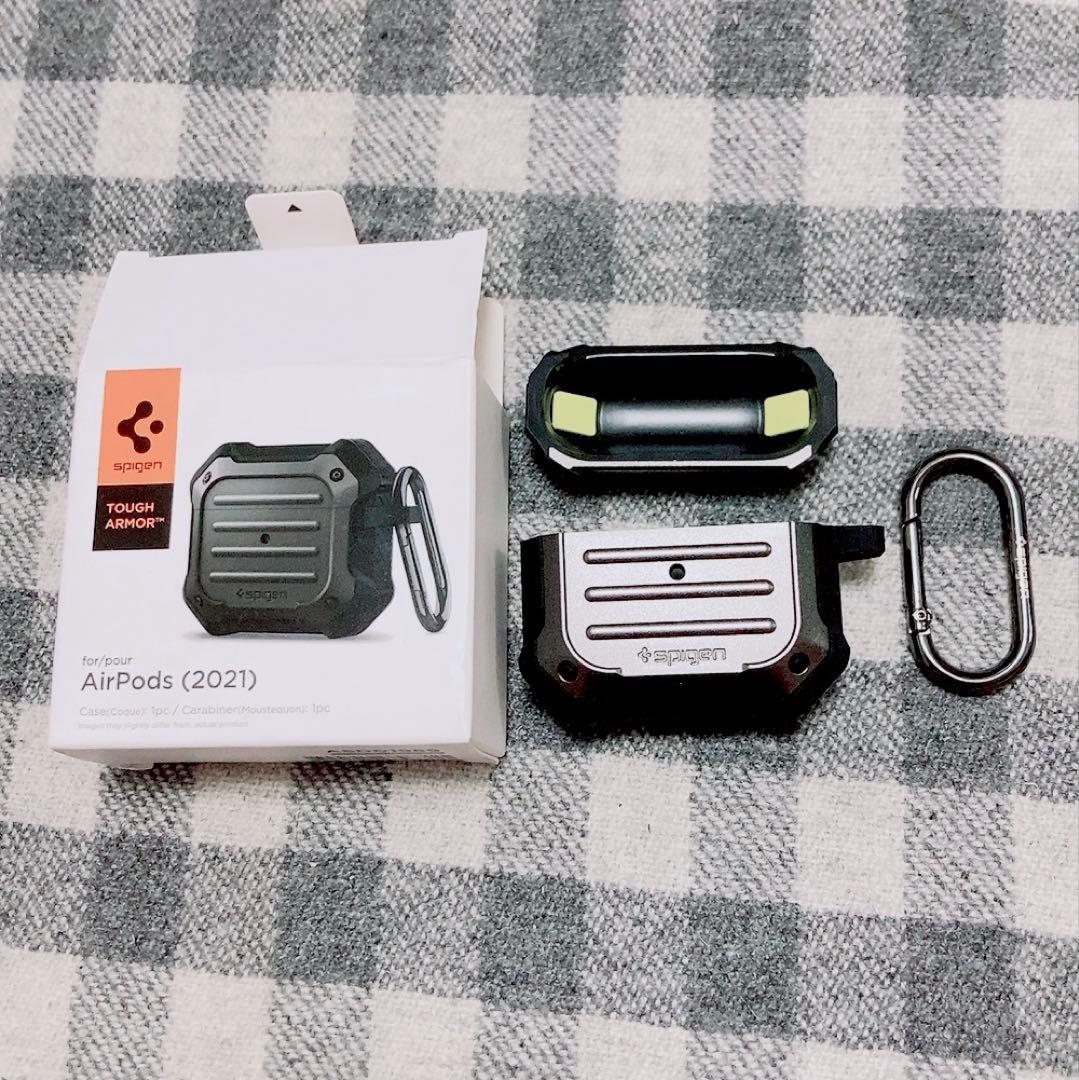 Spigen ブラック イヤホンケース　AirPods 2021