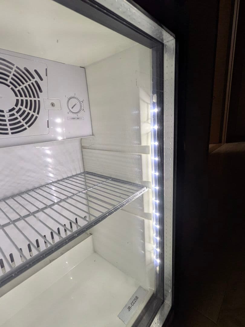 Coca-Cola ガラスドア冷蔵庫 レトロ＊「ロゴ点灯／庫内灯点灯」