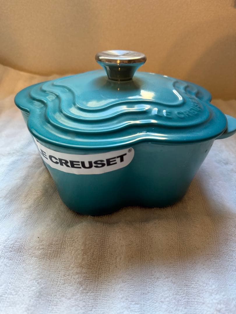 ルクルーゼ　カリビアンブルー　ココットフルール