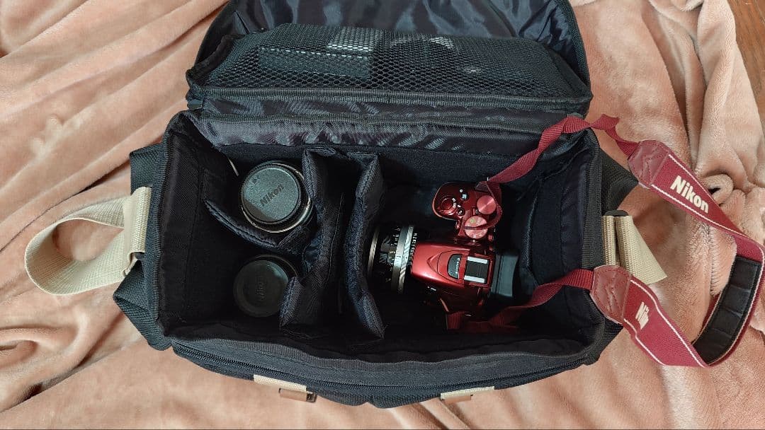 NIKKON Nikonデジタル一眼レフカメラ レッド D5500