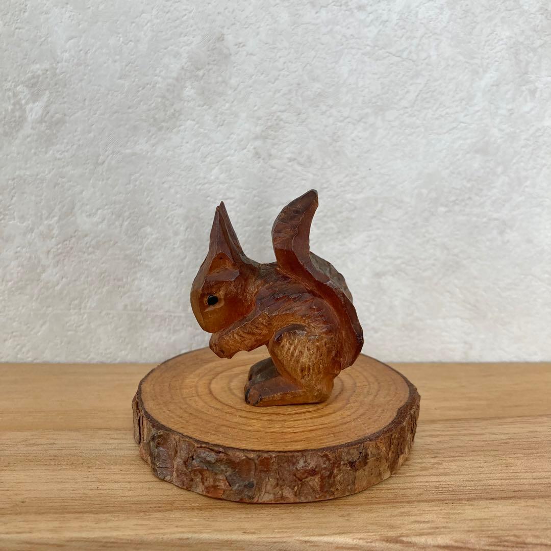 リス　木製　置物　人形　ドイツ　ヴィンテージ