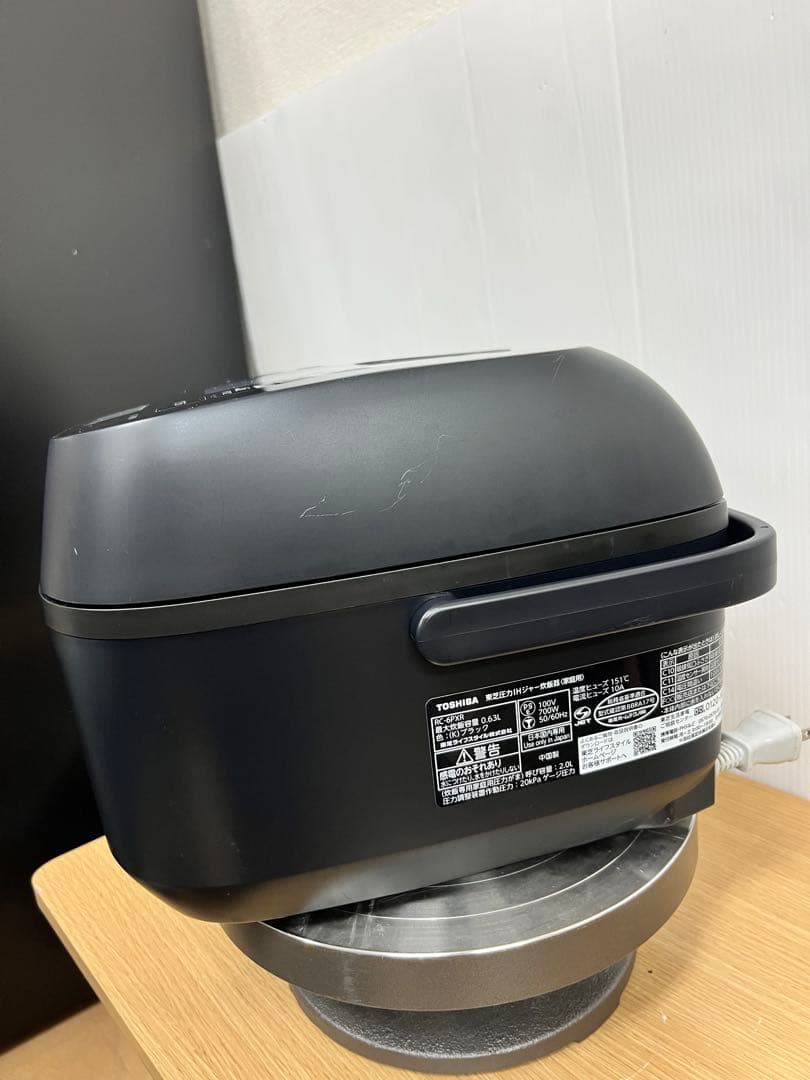 TOSHIBA 圧力IH炊飯器 RC-6PXR ブラック系 2022年製