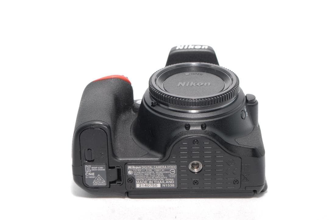 ✨Nikon D5600 ✨Wレンズ✨ショット数極小✨初心者モデル✨一眼レフ