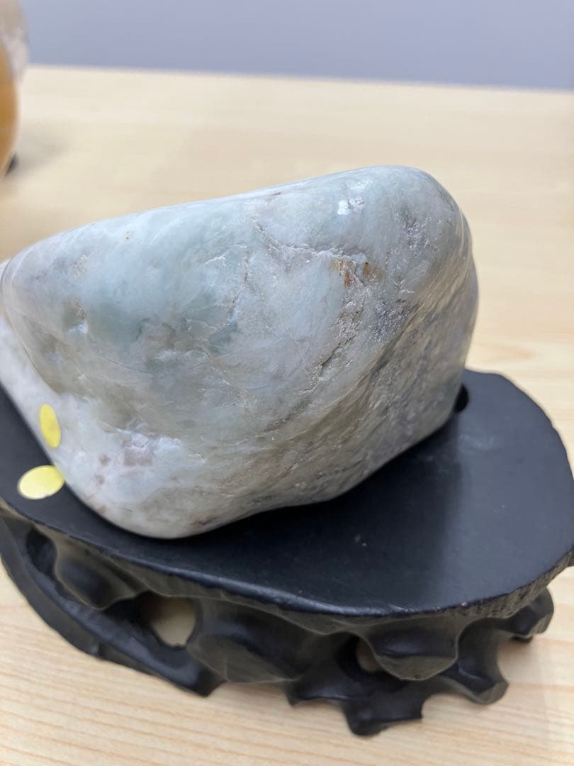 糸魚川産 翡翠 38,500円（税込）、希少翡翠原石