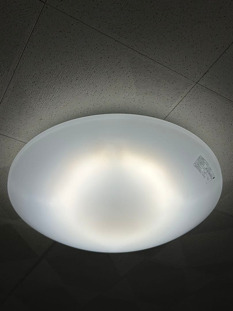 新品未開封　瀧住　天井シーリングライト　LED ８畳用　2