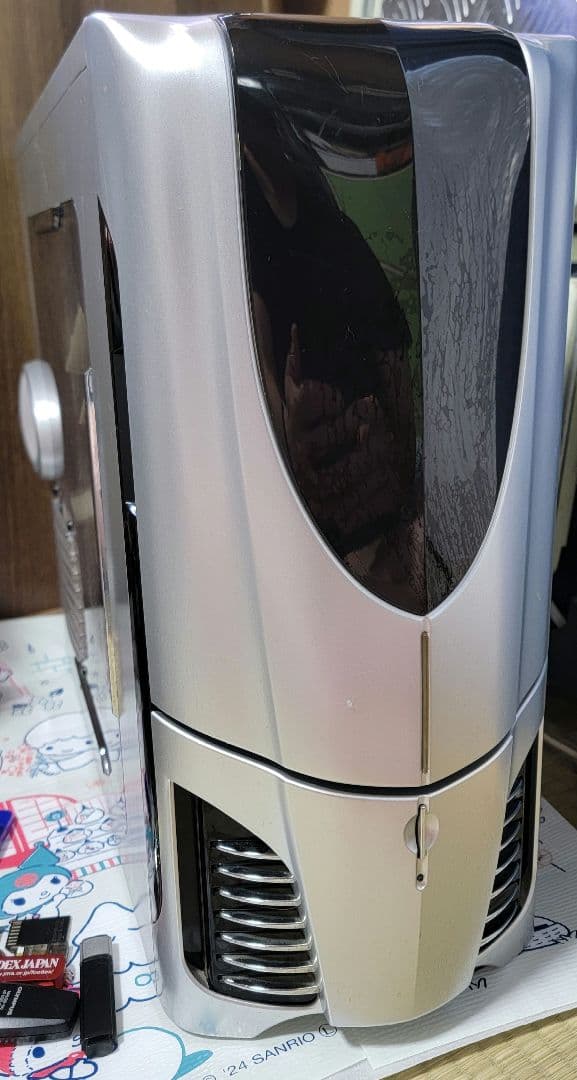 【PCケース】NZXT APOLLO シルバー ケースのみ