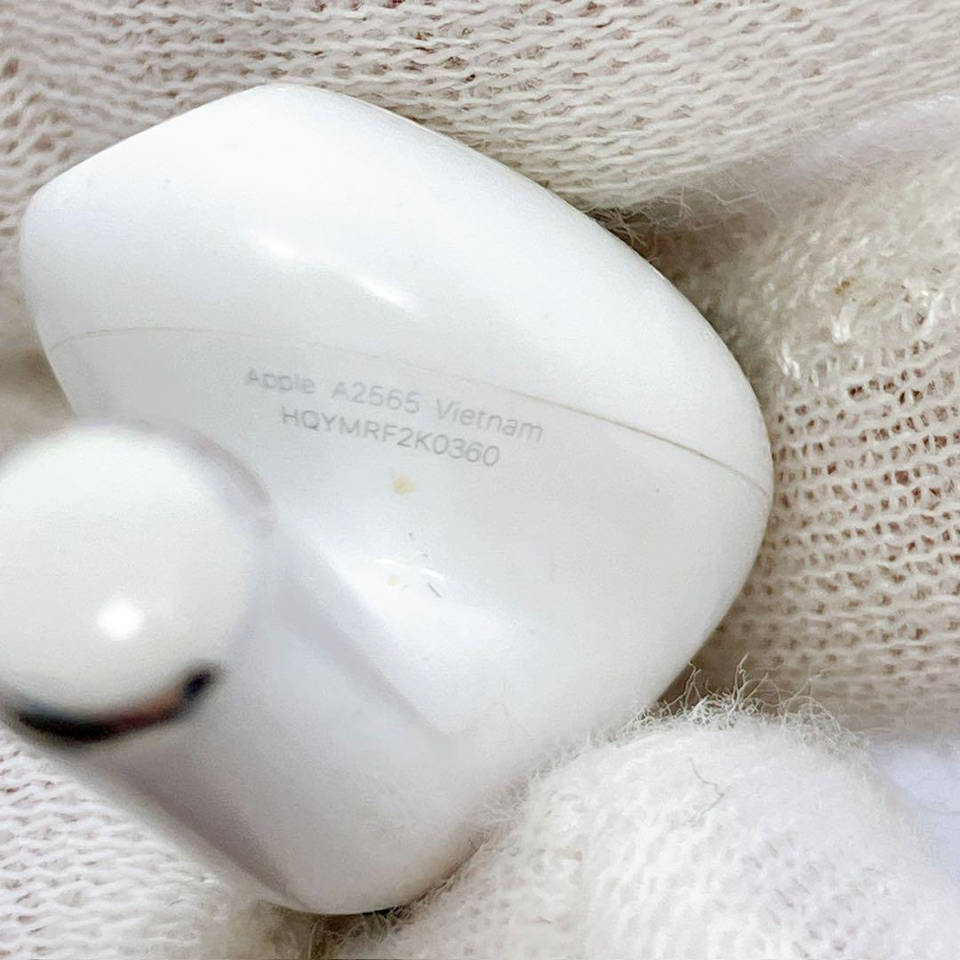 2868◯ AirPods 第3世代 本体 ホワイト 充電ケース付き