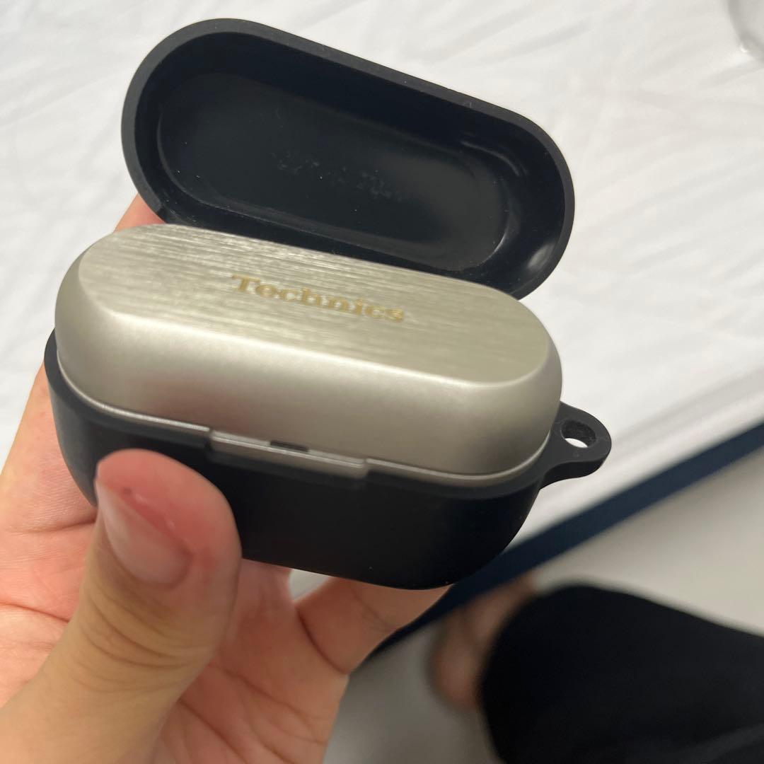 technics eah-az80ケースと片耳のみ。