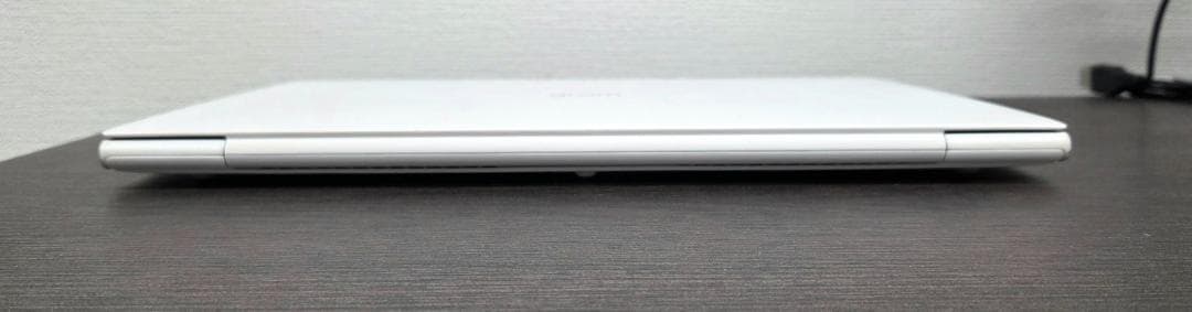 LG gram 13インチ/ i5 / 16Gb / 512Gb / オフィス