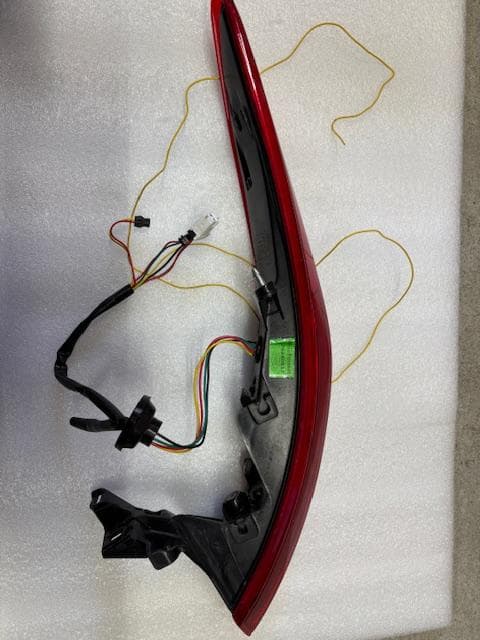 80ハリアーシェアスタイル製シーケンシャルウインカー