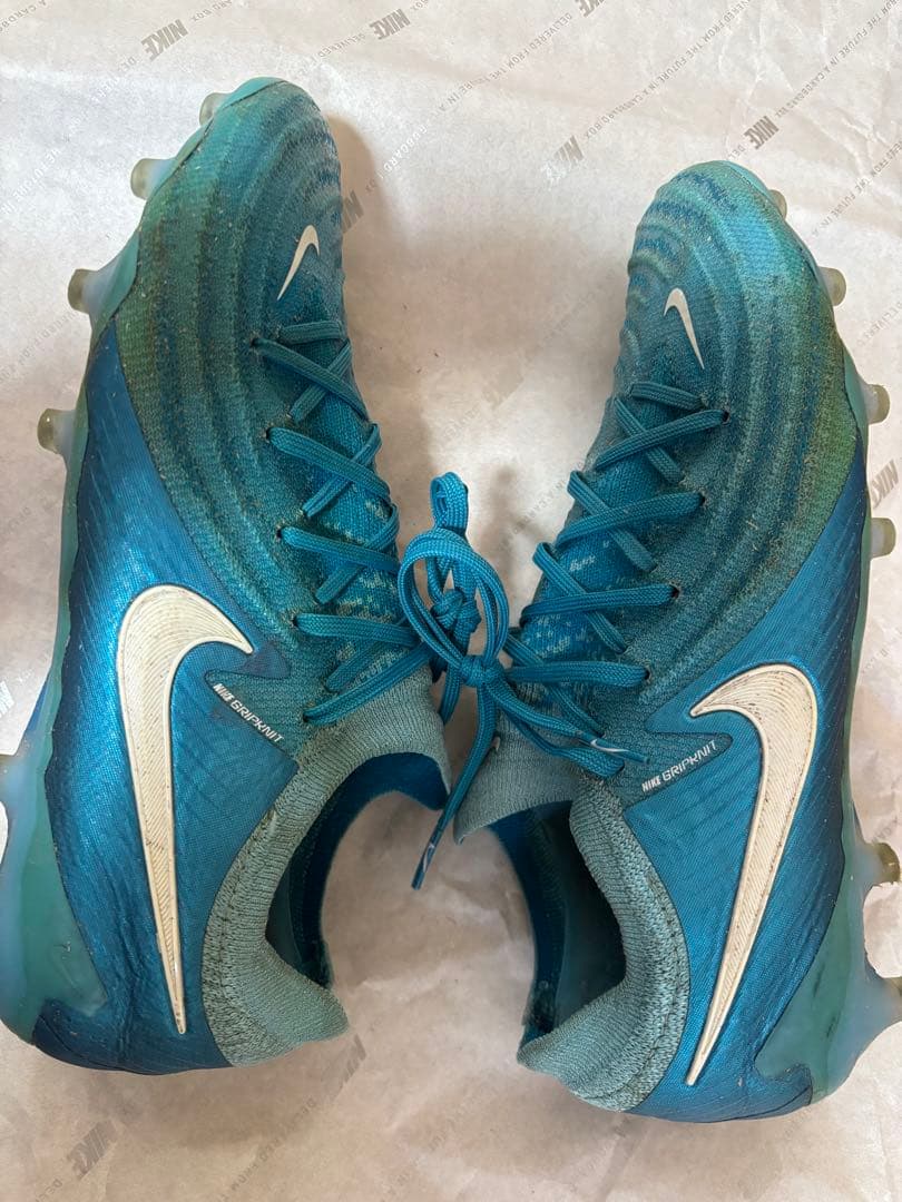 ナイキサッカースパイク　ファントムGX 24cm