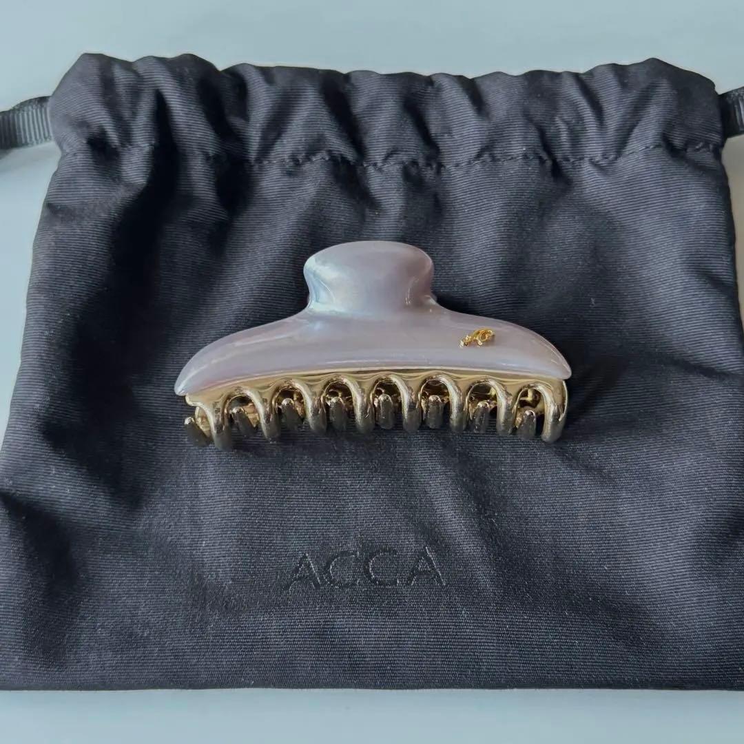 ぱ*だ様 【未使用/証明書有】ACCA バービークリップ ヘアクリップ Mサイズ