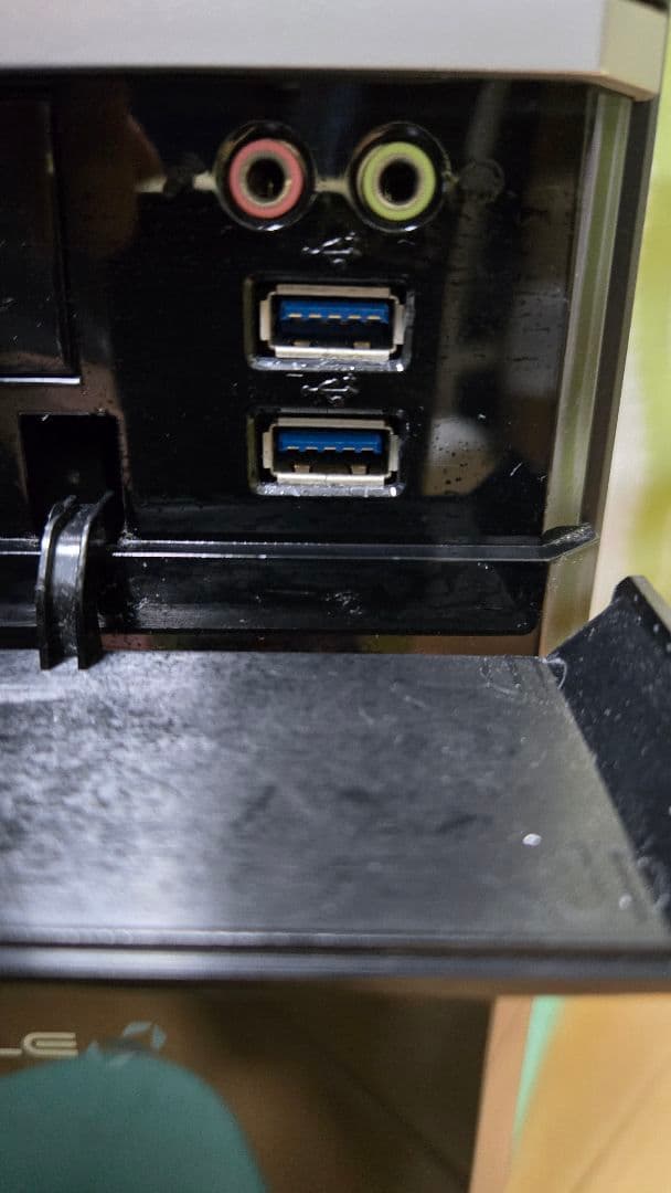 【ジャンク】iiyama STYLE デスクトップPC IntelCore i7