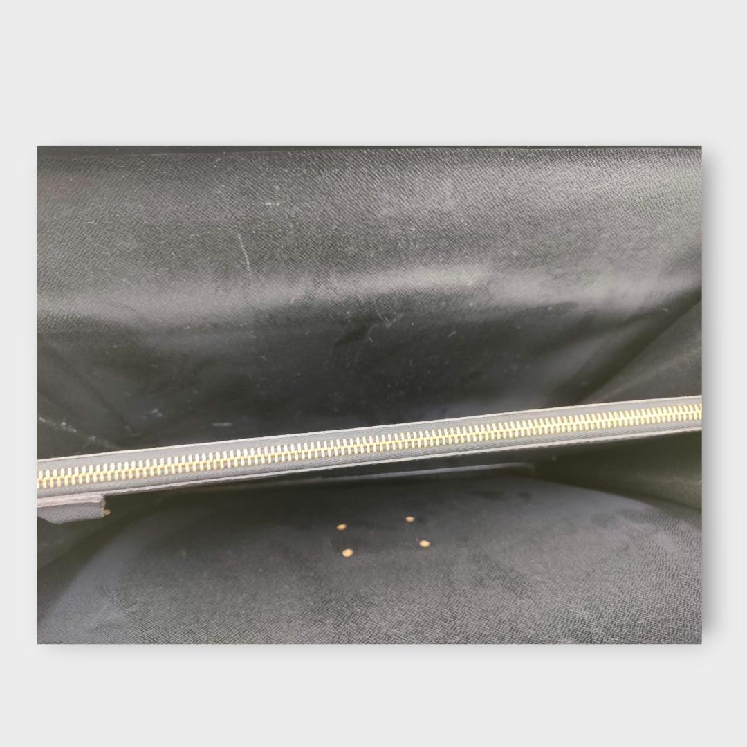 ルイヴィトン M53305 セルヴィエットフェルモワール ビジネスバッグ エピ