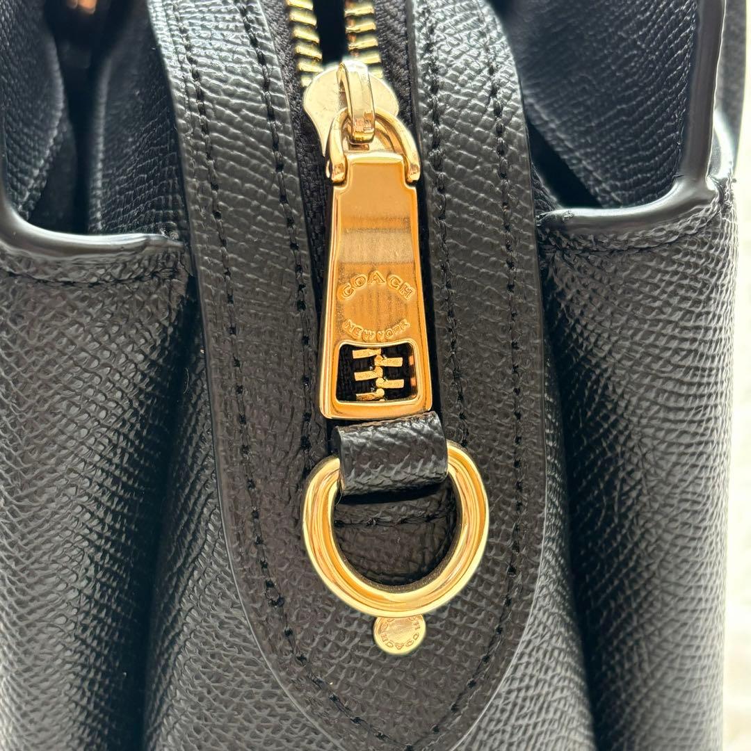 ら*む様 美品✨COACH 91146 ミニリリーキャリオール 2WAYハンドバ