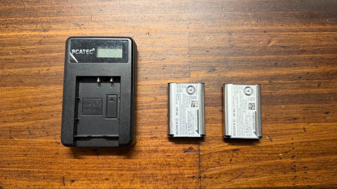 【美品】SONY DSC-RX100M6 コンパクトデジタルカメラ