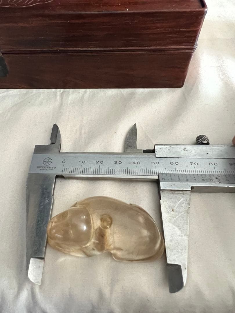 水晶　置物 人物？