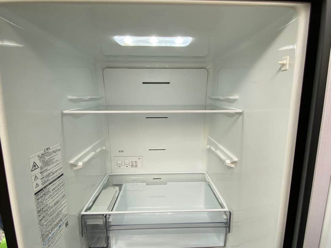 東芝 ノンフロン冷凍冷蔵庫 326L GR-T33C 2022年製