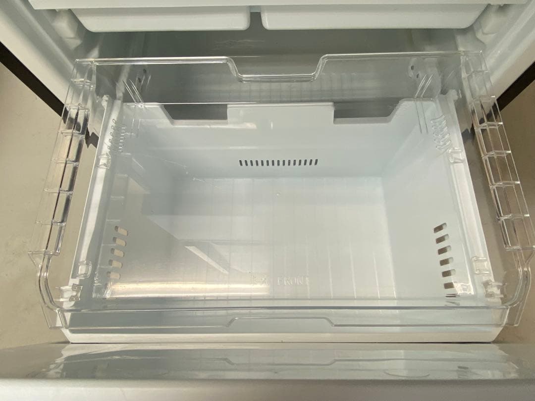 東芝 ノンフロン冷凍冷蔵庫 326L GR-T33C 2022年製