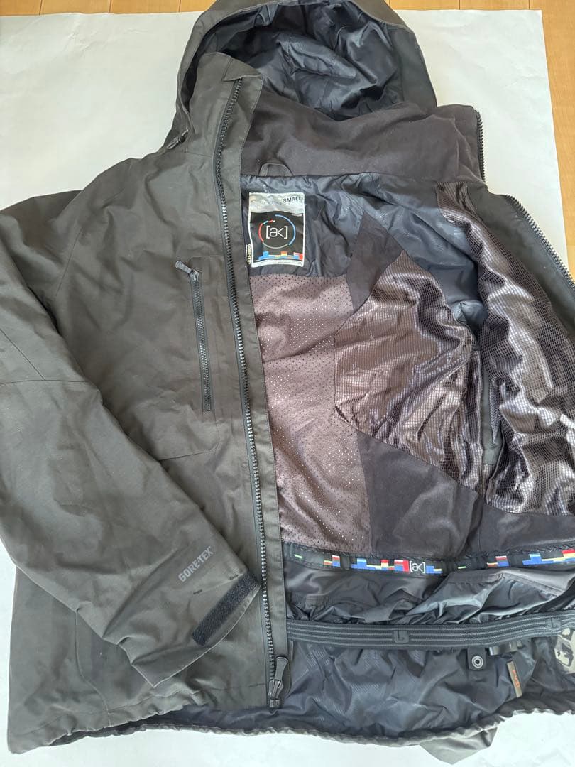 BURTON［ak］GORE-TEX Swash Jacket／S