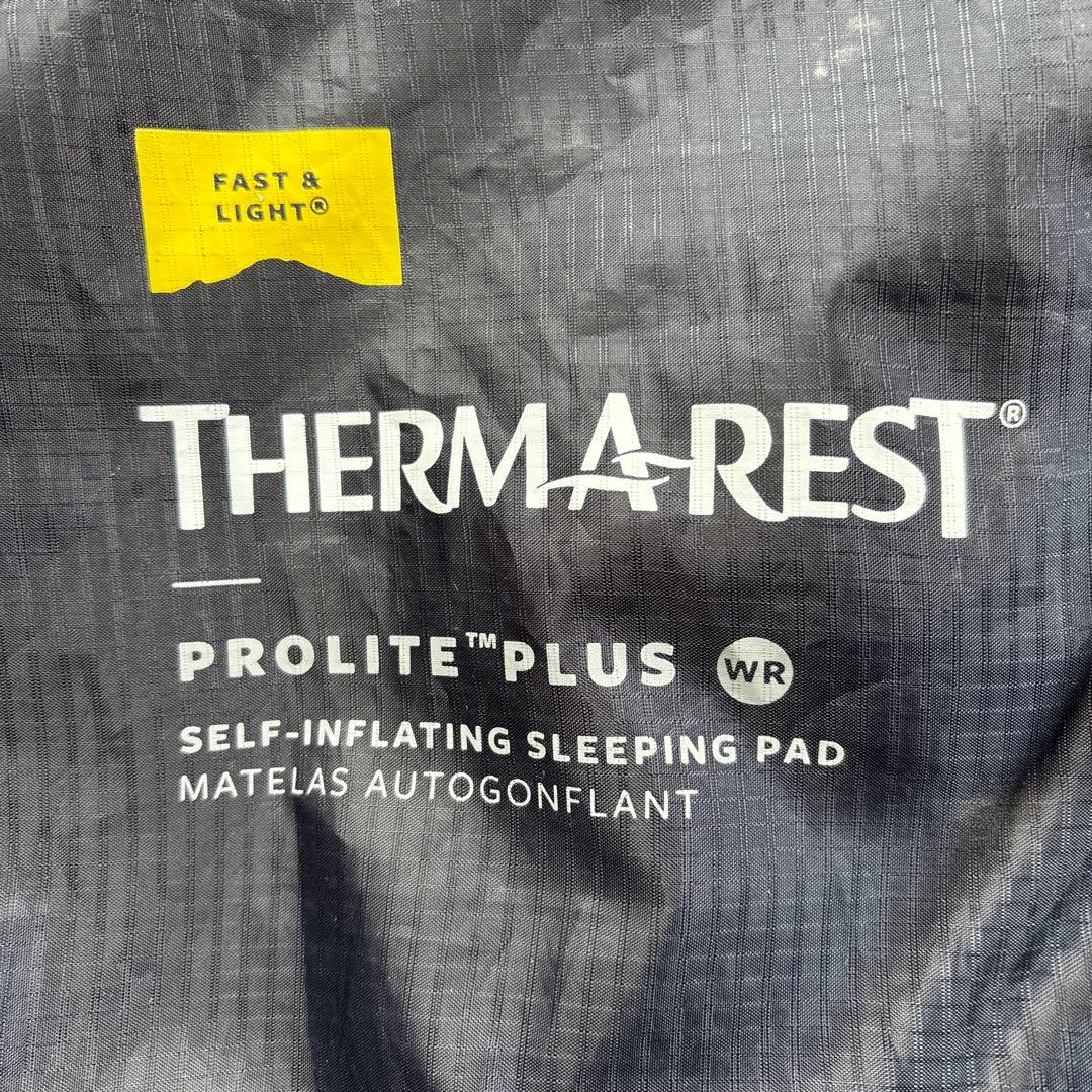 THERMAREST スリーピングマット WR
