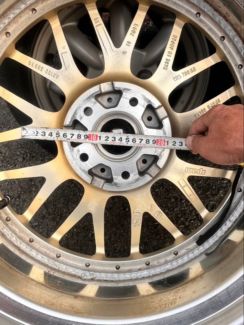 MARVEL ゴールド 215.45.R18 4本セット