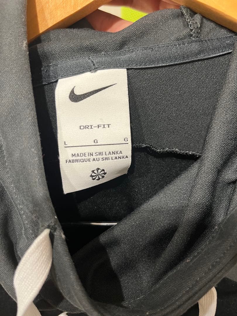 Nike dry fitジャージ上下セット フード付き