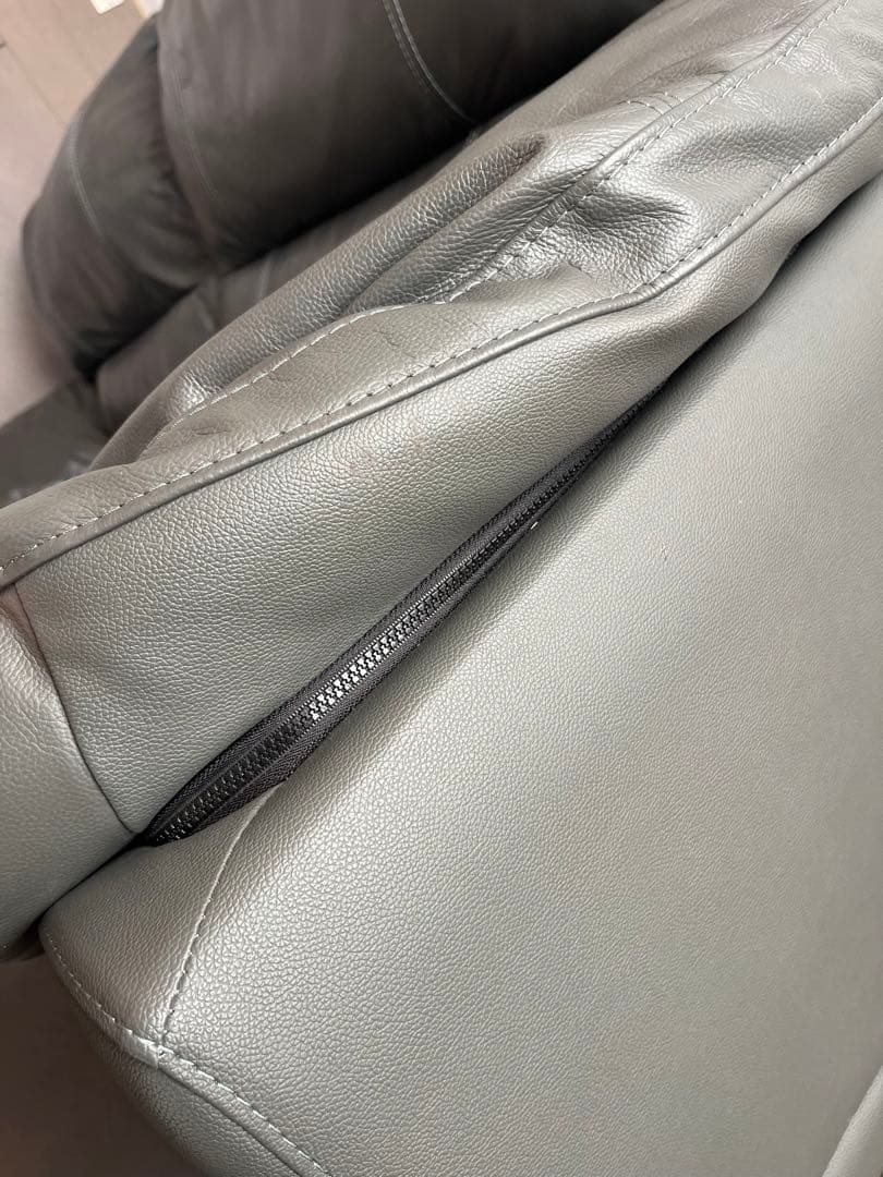 『ニトリ』美品レザー 3Pソファ グレー　新品クリナー付き　※直接取引限定