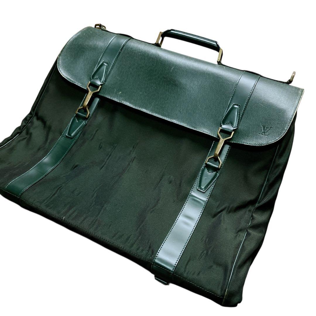 LOUIS VUITTON ポルタブル ジベシエール ガーメントケース タイガ