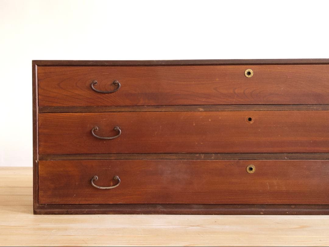 ローボード　棚　3段　木製　収納棚　古道具　古家具　ビンテージ　アンティーク