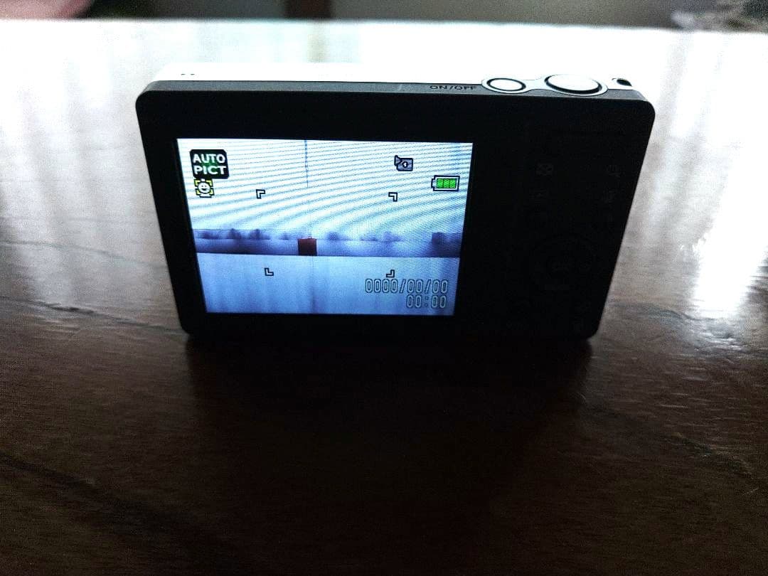 【美品】PENTAX optio H90 ホワイト シルバー