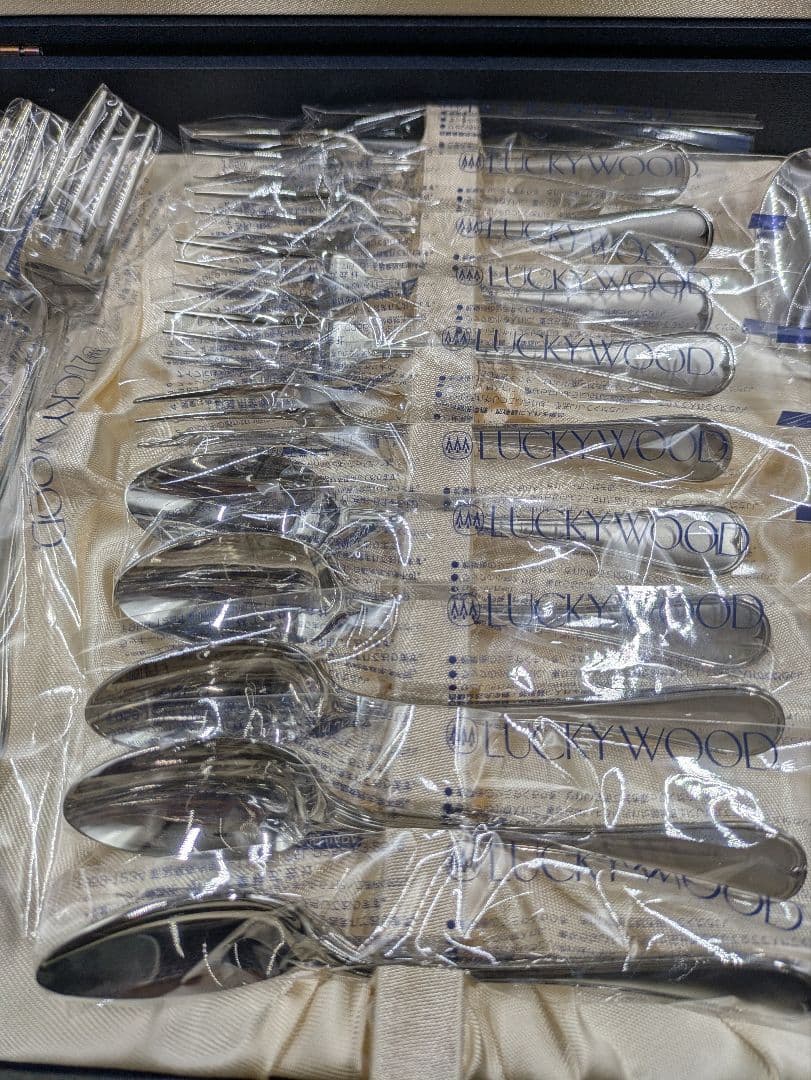 A【未使用品】LUCKY WOOD カトラリーセット 25本セット ステンレス