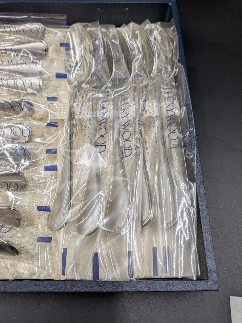 A【未使用品】LUCKY WOOD カトラリーセット 25本セット ステンレス