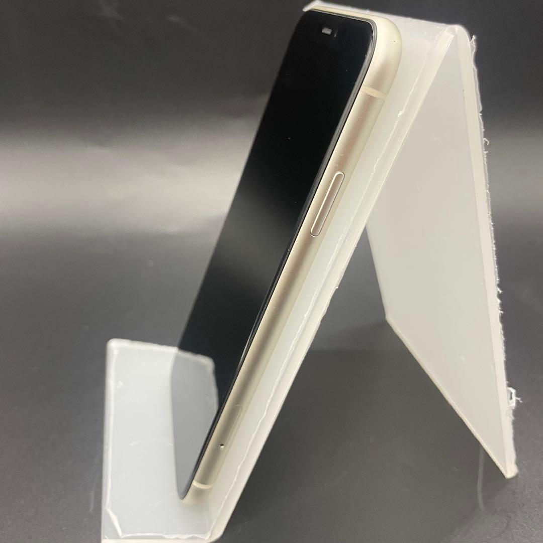 ◯iPhone11 128GB simフリー 海外版 A2221 ホワイト