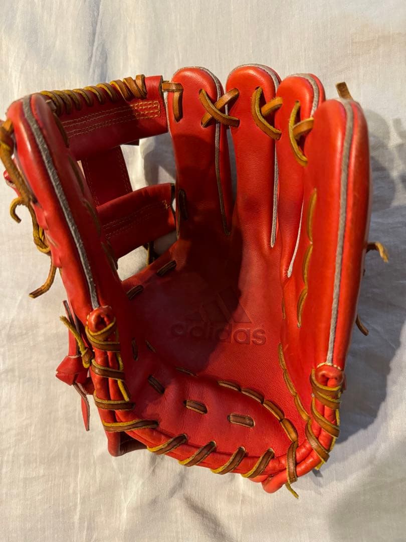 井端　グローブ