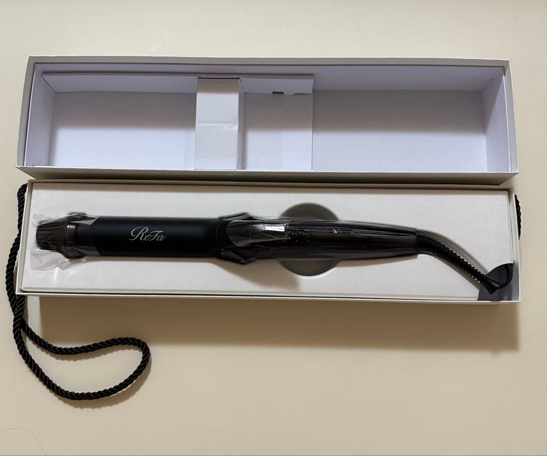 【新品未使用】ReFa カールアイロン プロ 32mm 黒