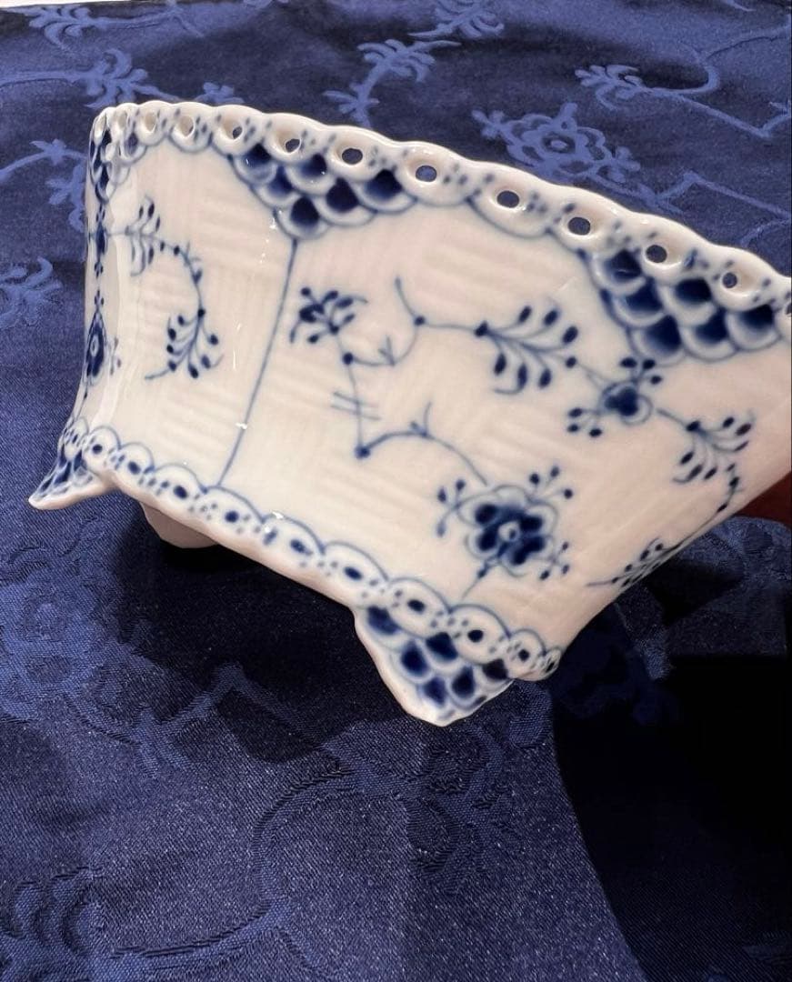 廃盤◼️ ロイヤルコペンハーゲン フルーレース　オーバル　足付きボウル