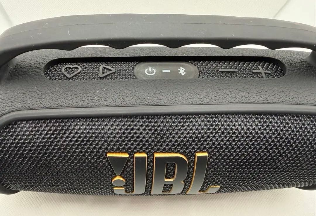 美品 JBL Charge 5 Wi-Fi ブラック　保護ケース付き