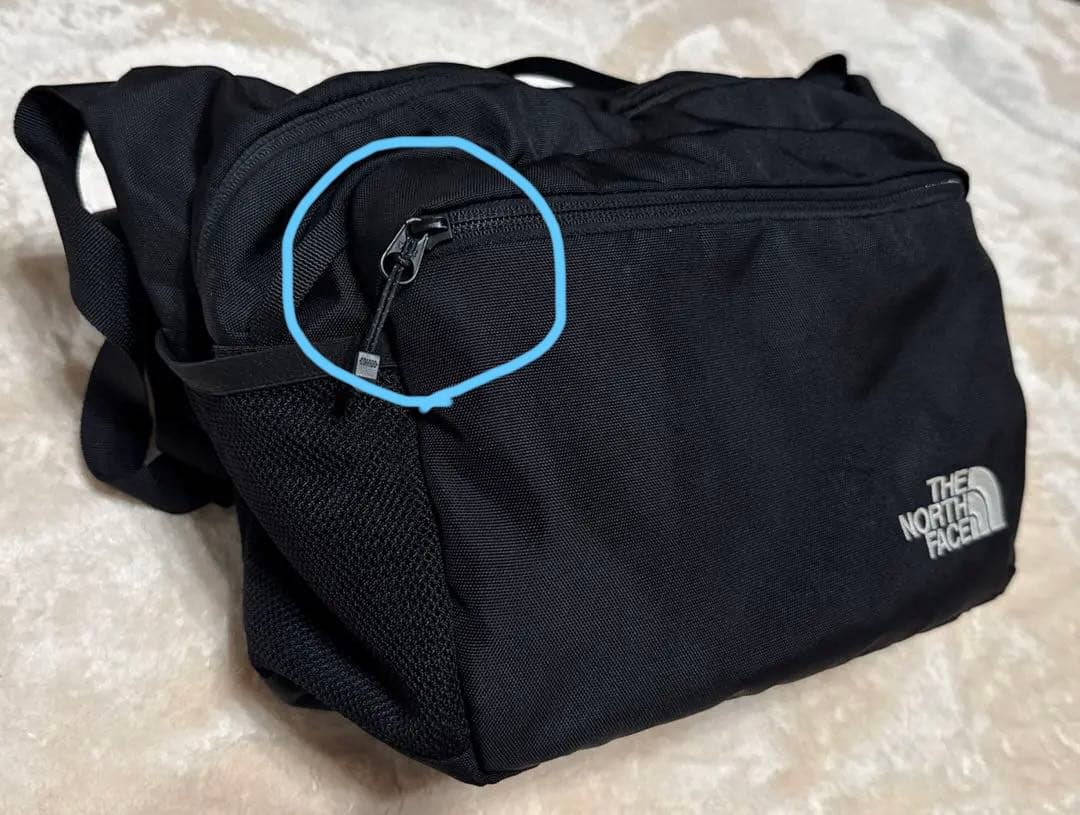 THE NORTH FACE ブラック ショルダーバッグ　抱っこ紐