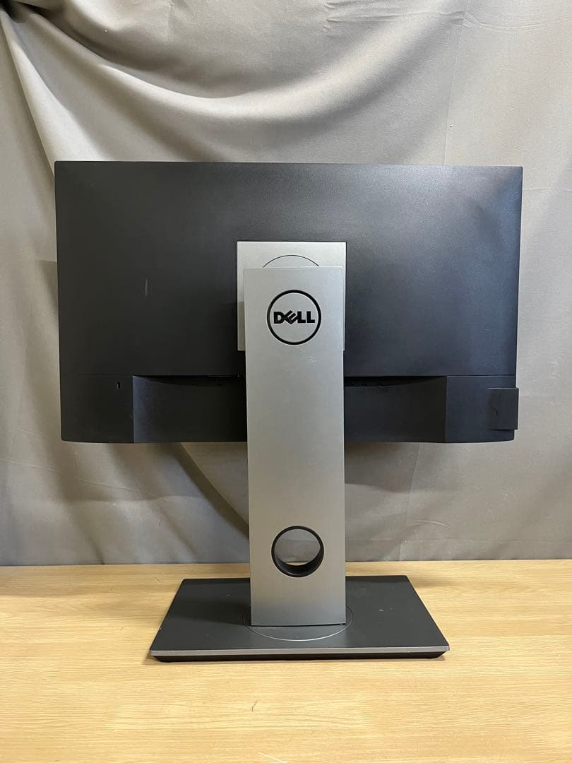 DELL P2419H 24インチモニター PS4対応回転機能高さ調整