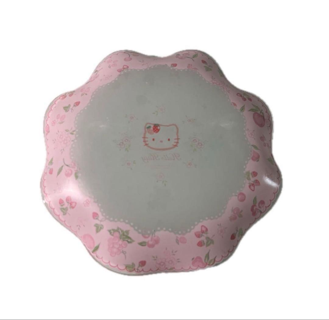 【日本限定/激レア】ハローキティ いちご柄プレート 5枚セット 未使用 ガラス製