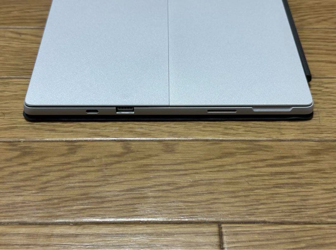 Surface Pro7+ Plus 256GB Core i5 11世代