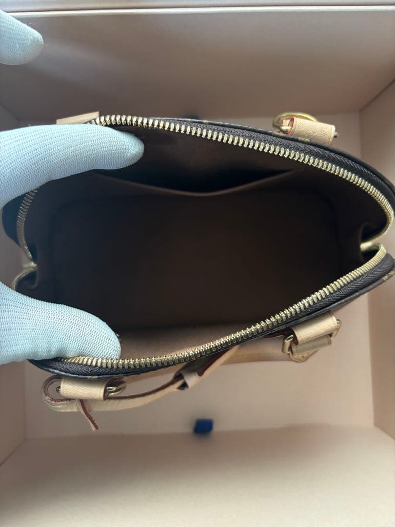 バッグ LOUIS VUITTON