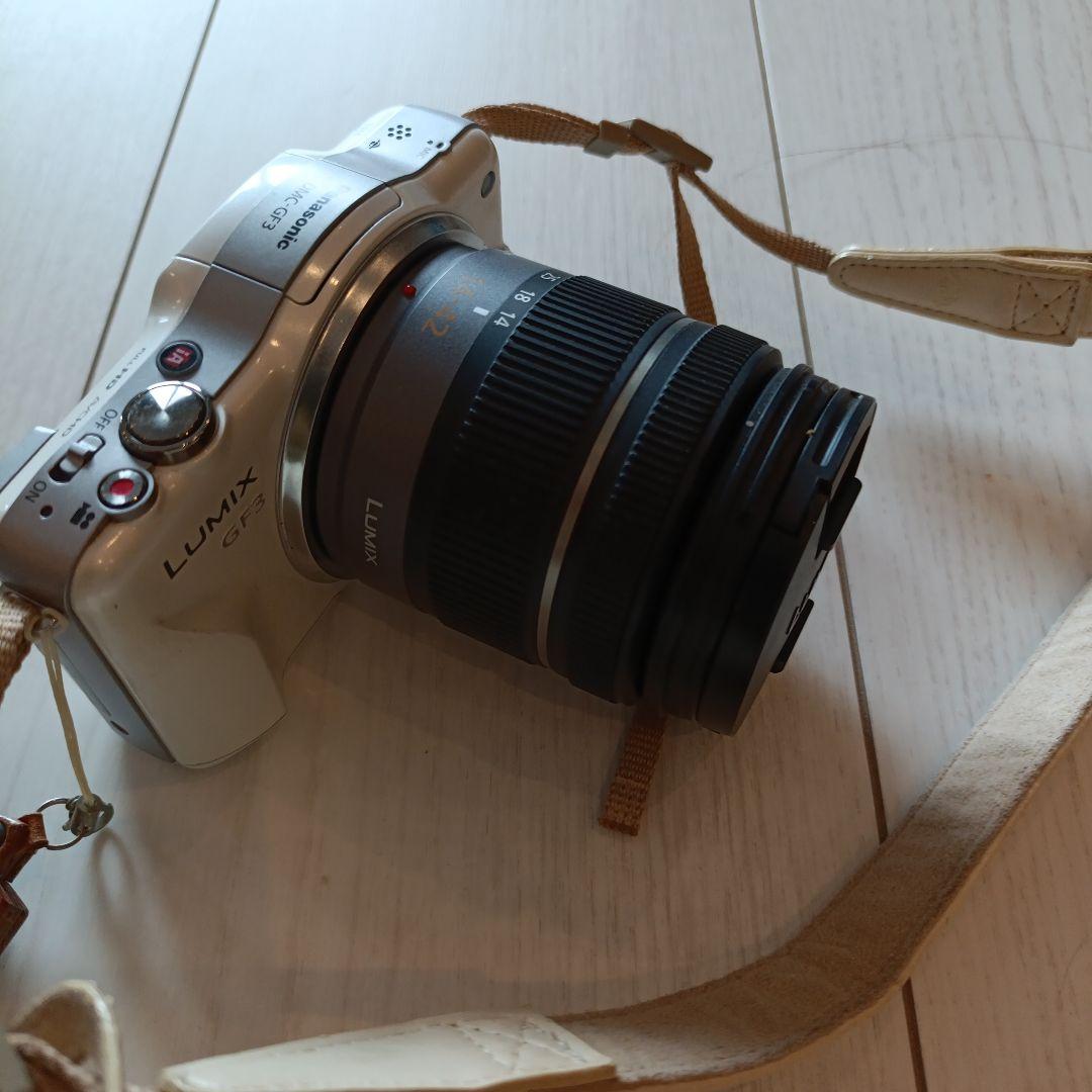 LUMIX GF3 ホワイト 14-42mmレンズ付き