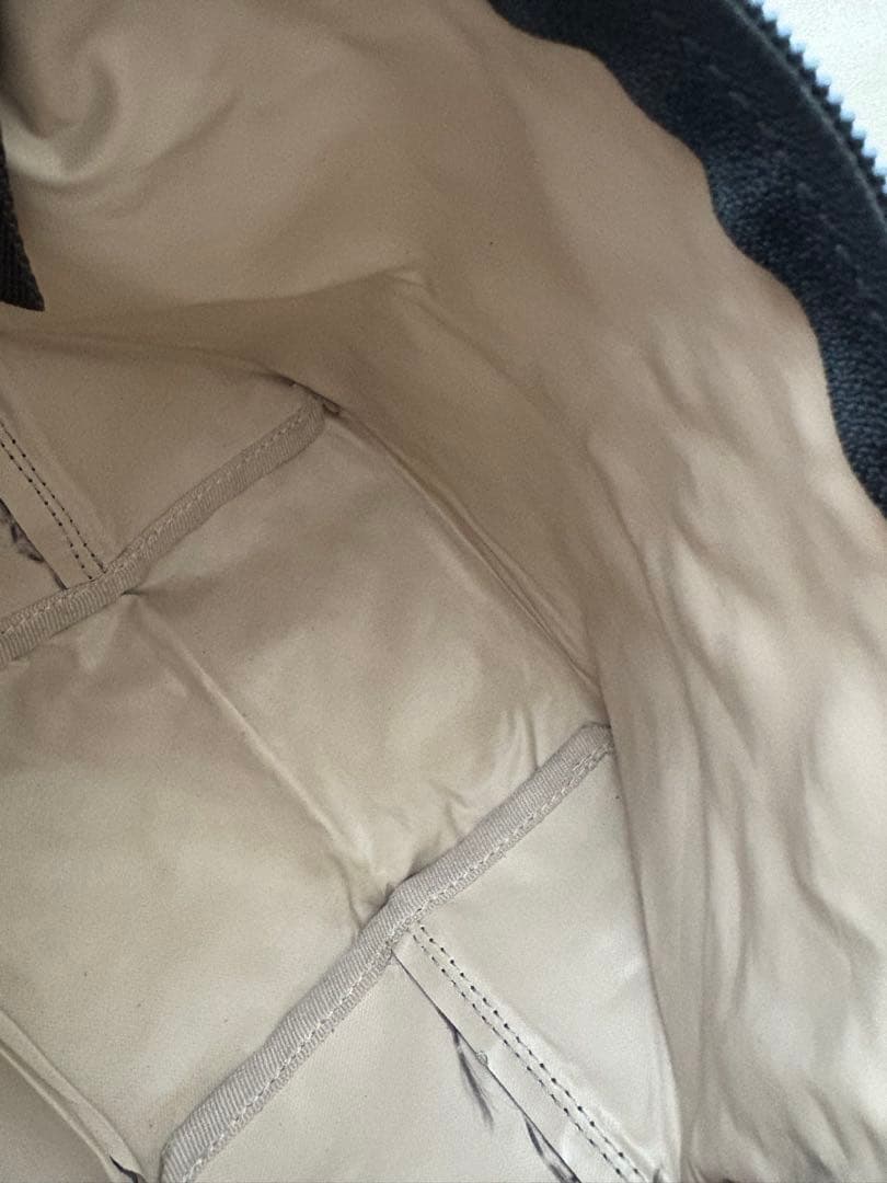 エルベシャプリエ 2885F ナイロン舟型ショルダーバッグS パンサーブラン