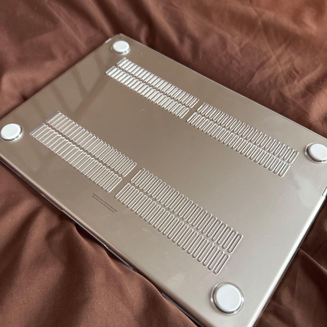 Apple MacBook M2 メモリ8GB SSD256GBスターライト本体