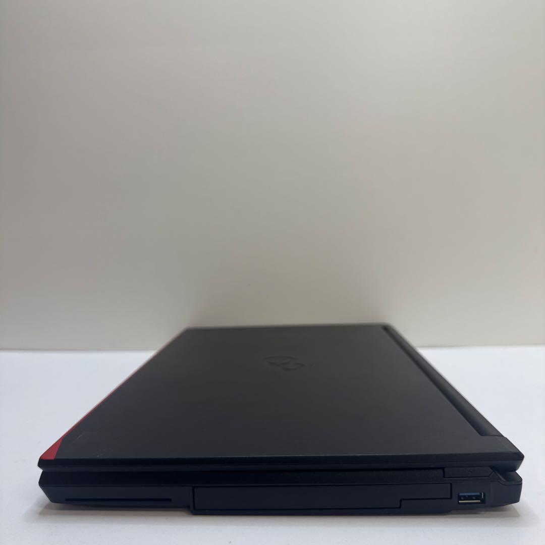 Fujitsu FUTRO A5511M /動作良好256GB