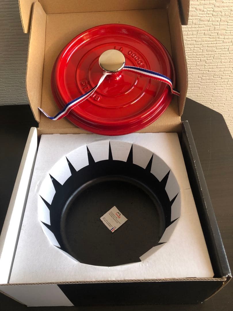 ストウブ ピコ ココット ラウンド チェリー 18cm 両手鋳物 ホーロー 鍋