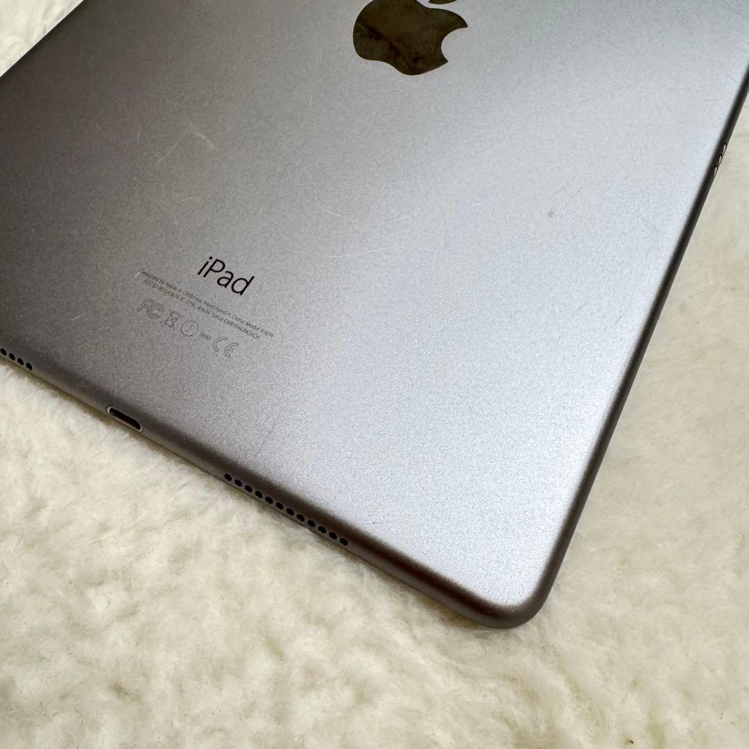 Apple iPad Pro 9.7インチ 128GB シルバー