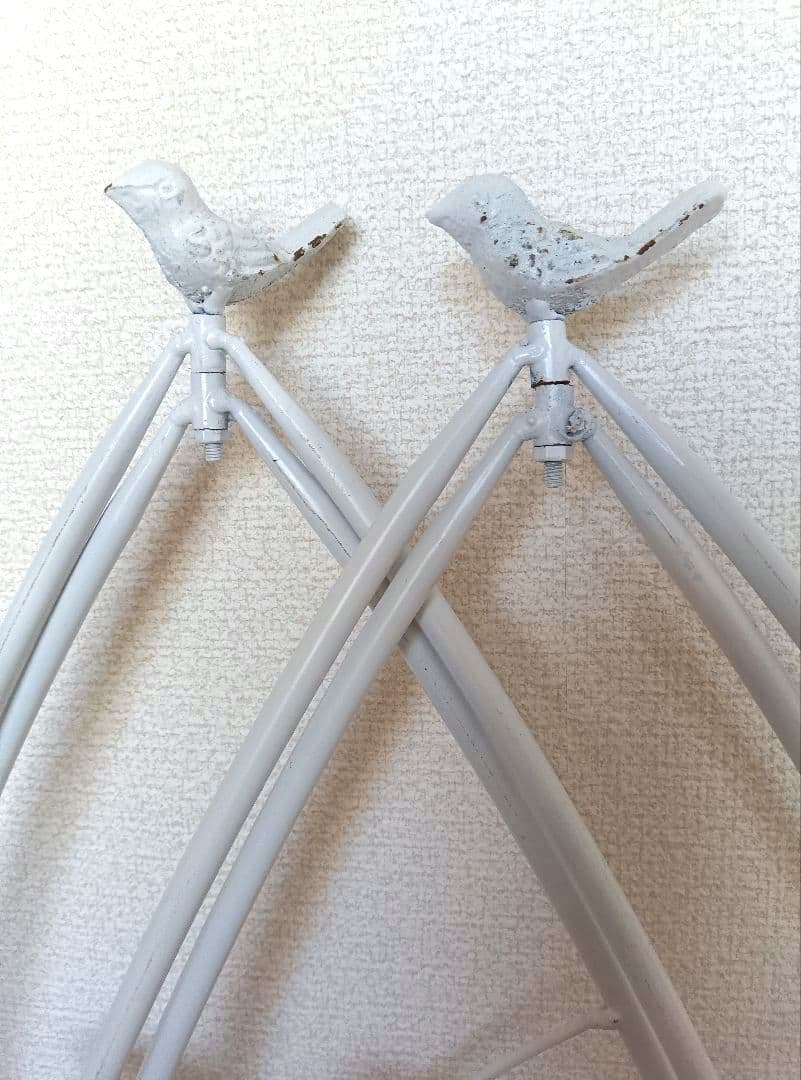 2個セット　白　ミニオベリスク トレリス 鳥 ガーデニング　支柱 バラ つる花